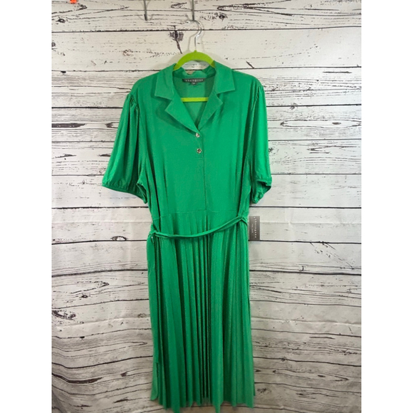 Sharagano Dresses & Skirts - Women's Sharagano Green Pleated Midi Dress 20W